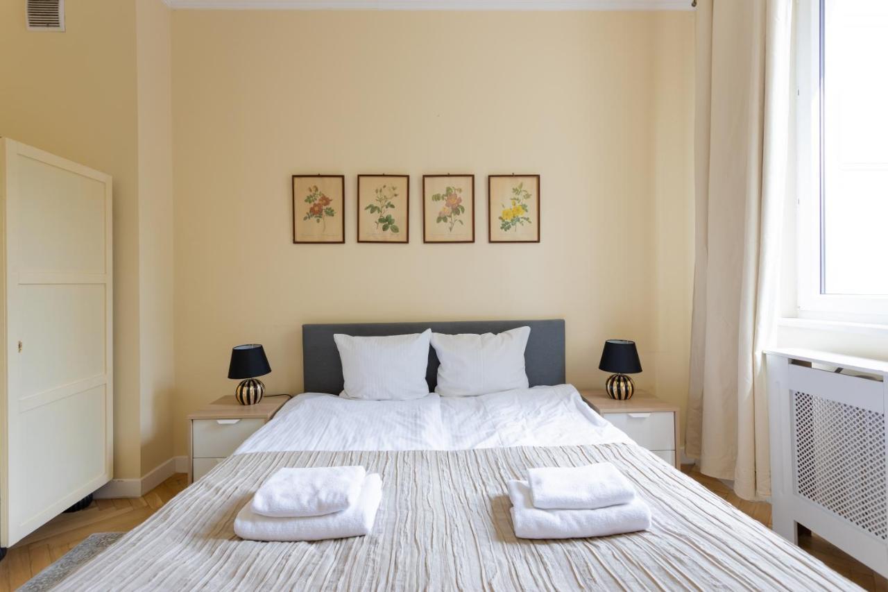 Golden Apartments Warsaw- 3 Separate Rooms - Best Location&Nowy Swiat Exterior photo