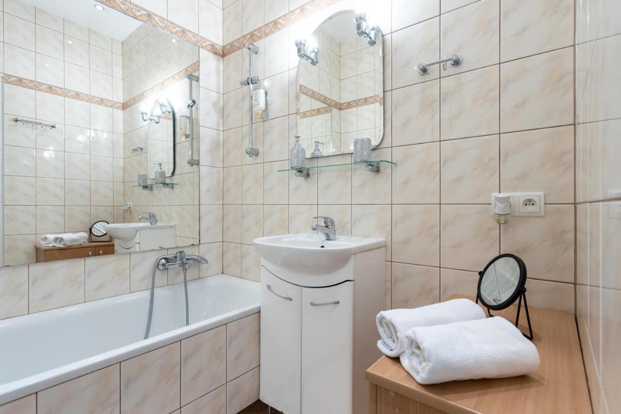 Golden Apartments Warsaw- 3 Separate Rooms - Best Location&Nowy Swiat Exterior photo